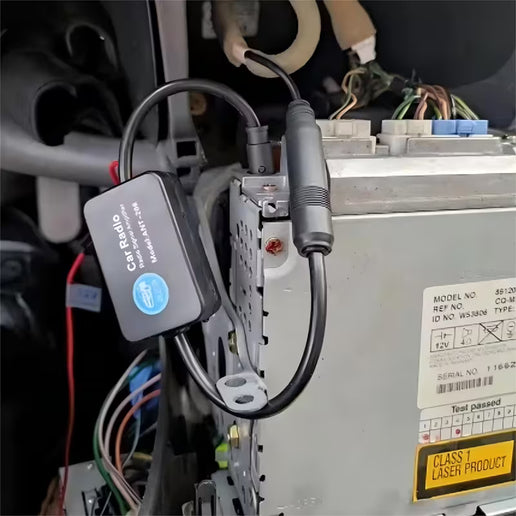 Amplificador de señal de radio de coche de 12 V Señal de mejora ANT-208 Amplificador de antena FM automático