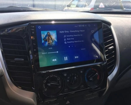 Consola Mitsubishi Triton 2015 9" pulgadas