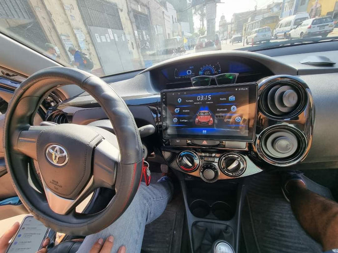 Consola Toyota Etios 2011+ 9" pulgadas