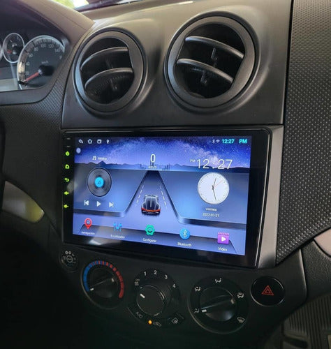 Consola chevrolet aveo 9" pulgadas  año 2006